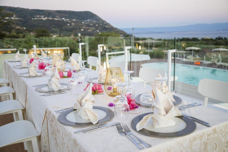 LUZIA AGRIRESORT - Piscina Panoramica e vista Mare a Capo Vaticano, Capo Vaticano, Italy