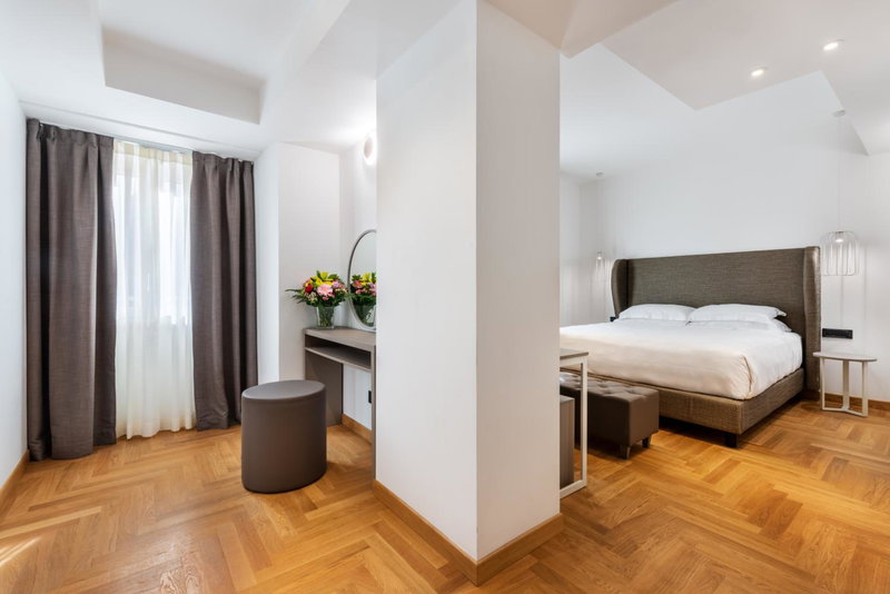 Mercure Roma Centro Termini, Rome, Italy