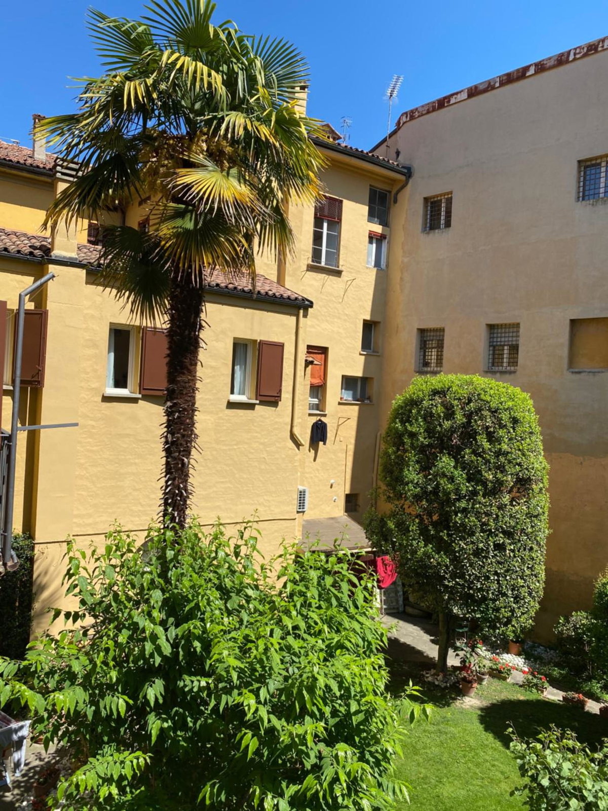 Residenza del Duse, Italia