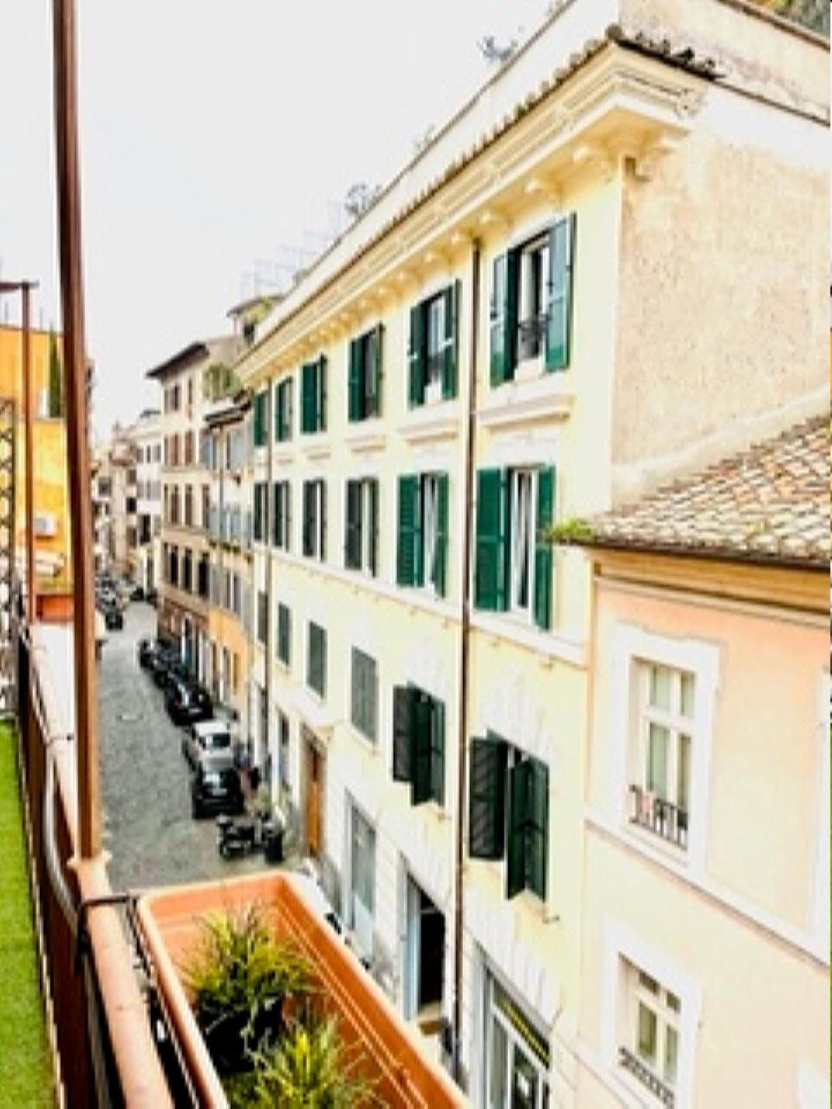 Casa Luce, Italy
