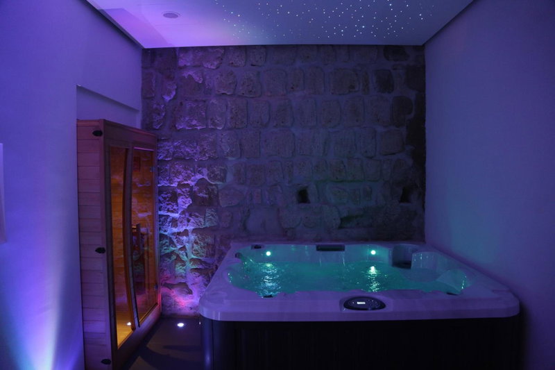 Cellamare Suite & Spa, Naples, Italy