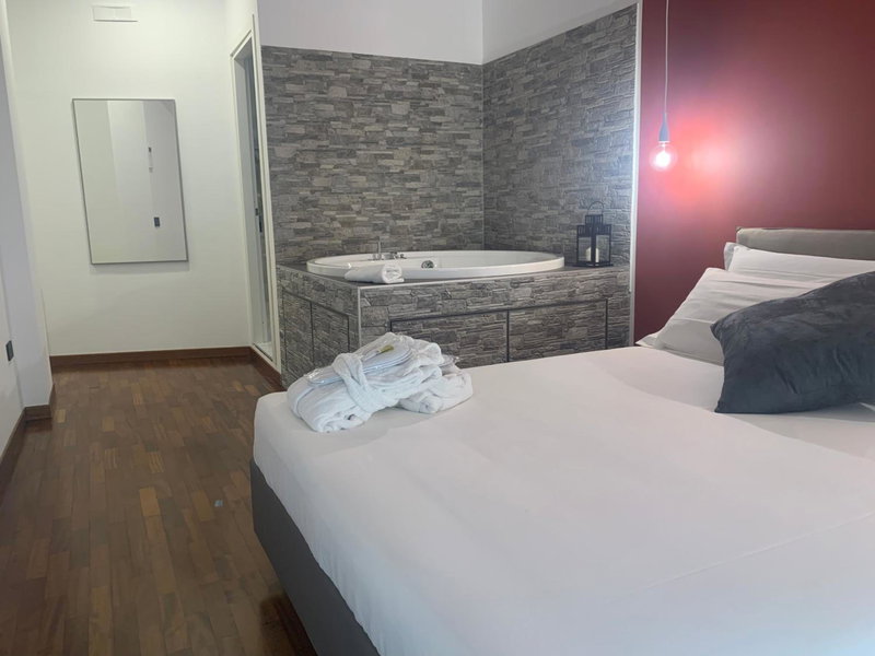 Cellamare Suite & Spa, Naples, Italy