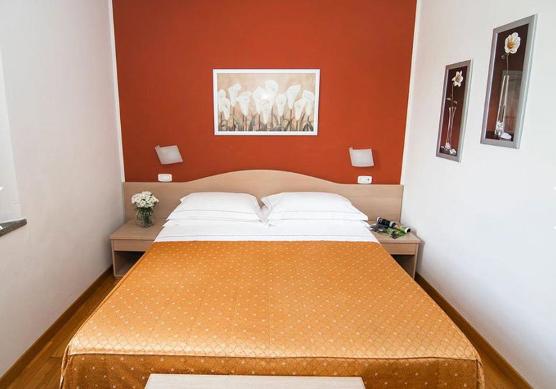 Hotel La Colonna, Siena, Italy