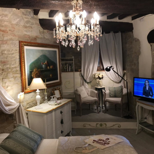 Residenza Teatro Antico, Todi, Italy