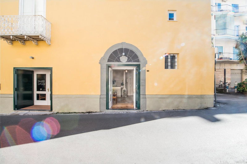 Palazzo Sassi, Meta, Italy