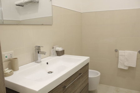 B&B Napolimilionaria 2, Naples, Italy