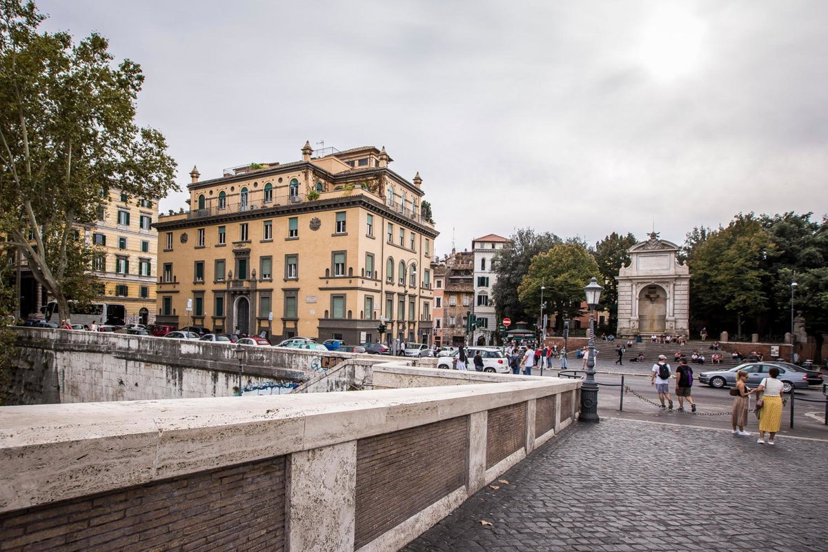 Trastevere Royal Suite Trilussa, Italy