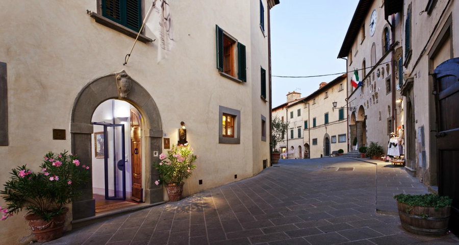Hotel Palazzo San Niccolò & Spa, Radda in Chianti, Italy
