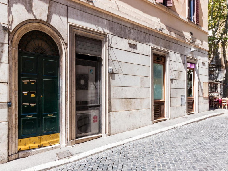 La Piccola Maison, Rome, Italy