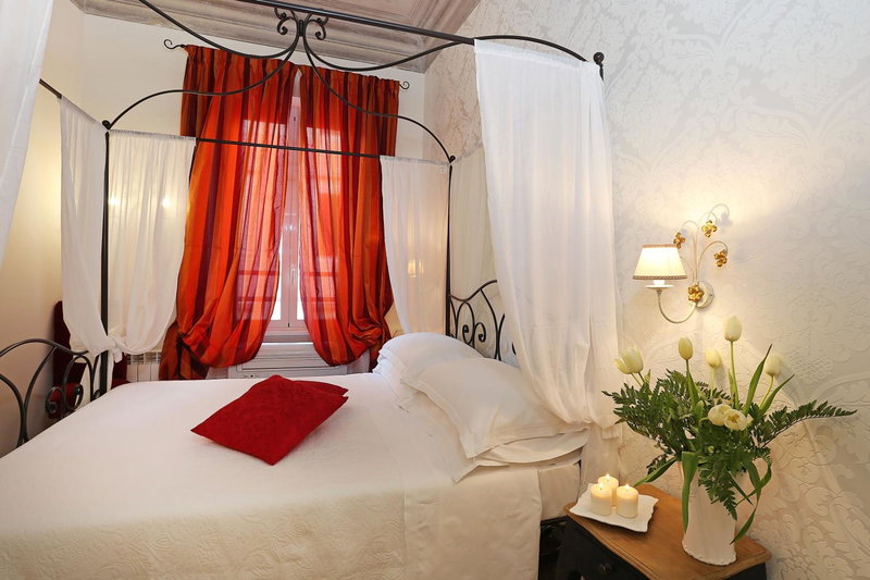 Daplace - HQH Colosseo, Rome, Italy