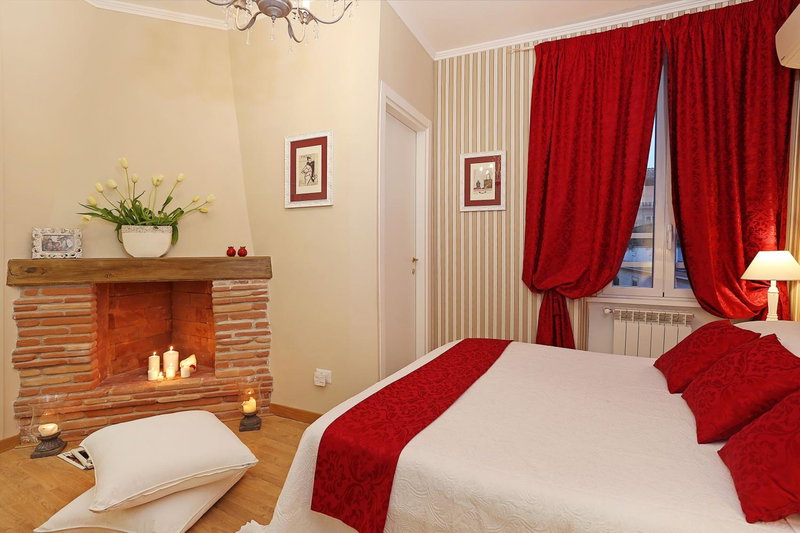 Daplace - HQH Colosseo, Rome, Italy