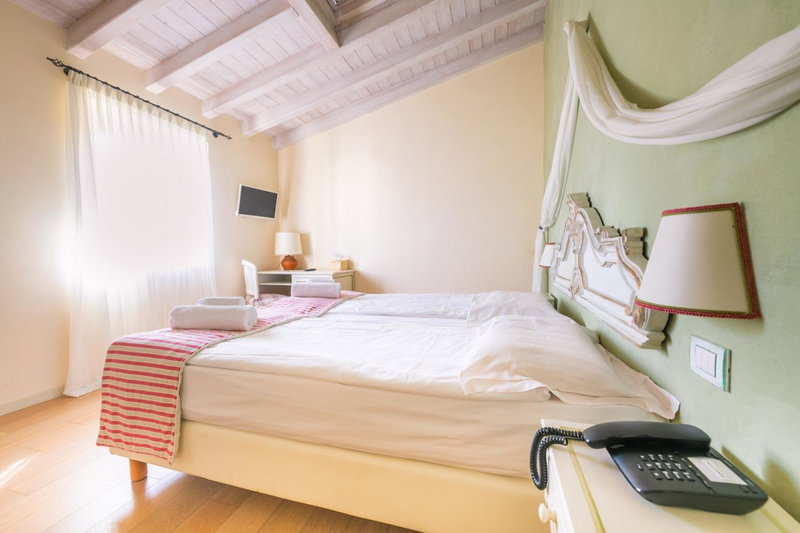 Hotel Villa Moron, Negrar, Italy
