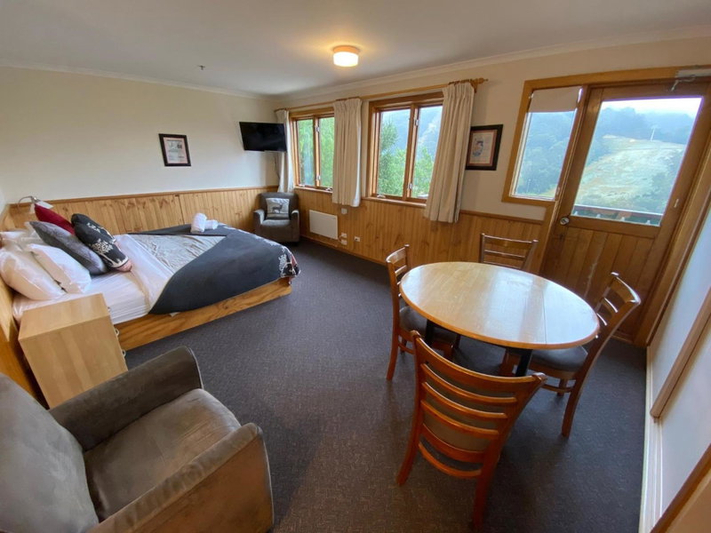 Candlelight Lodge, Thredbo, Australia