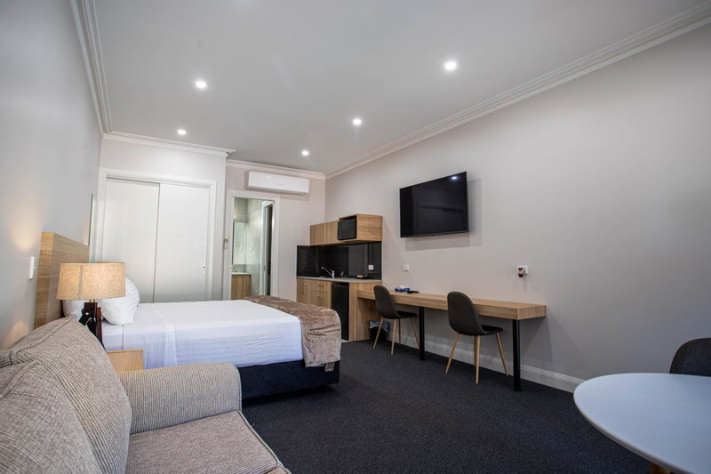 Red Waratah Accommodation, Bendigo, Australia