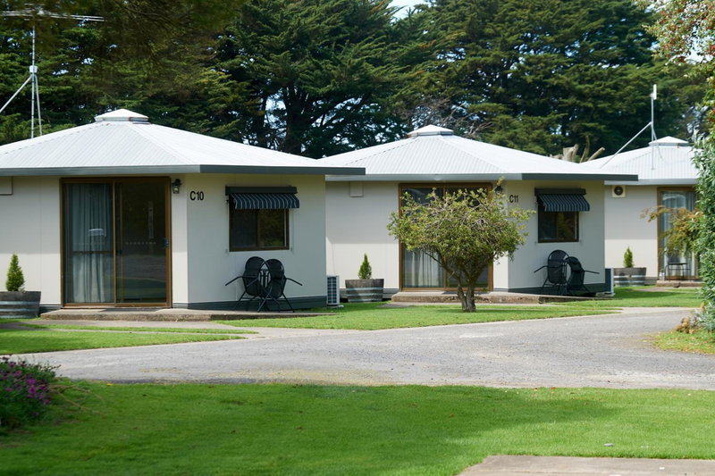 Pine Country Caravan Park, Mount Gambier, Australia