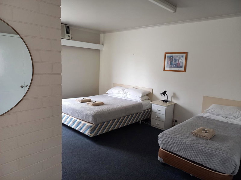 Heyfield Motel and Apartments, Lakes Entrance, Australia