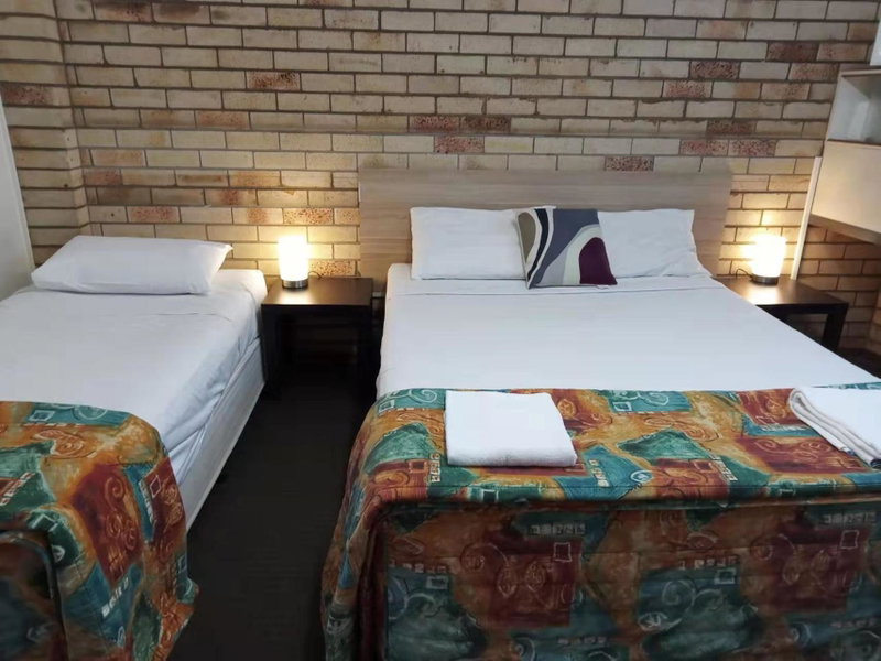Paradise Motel, Mackay, Australia