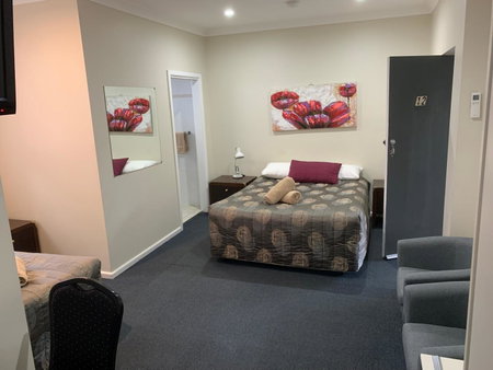 Titania Motel, Oberon, Australia
