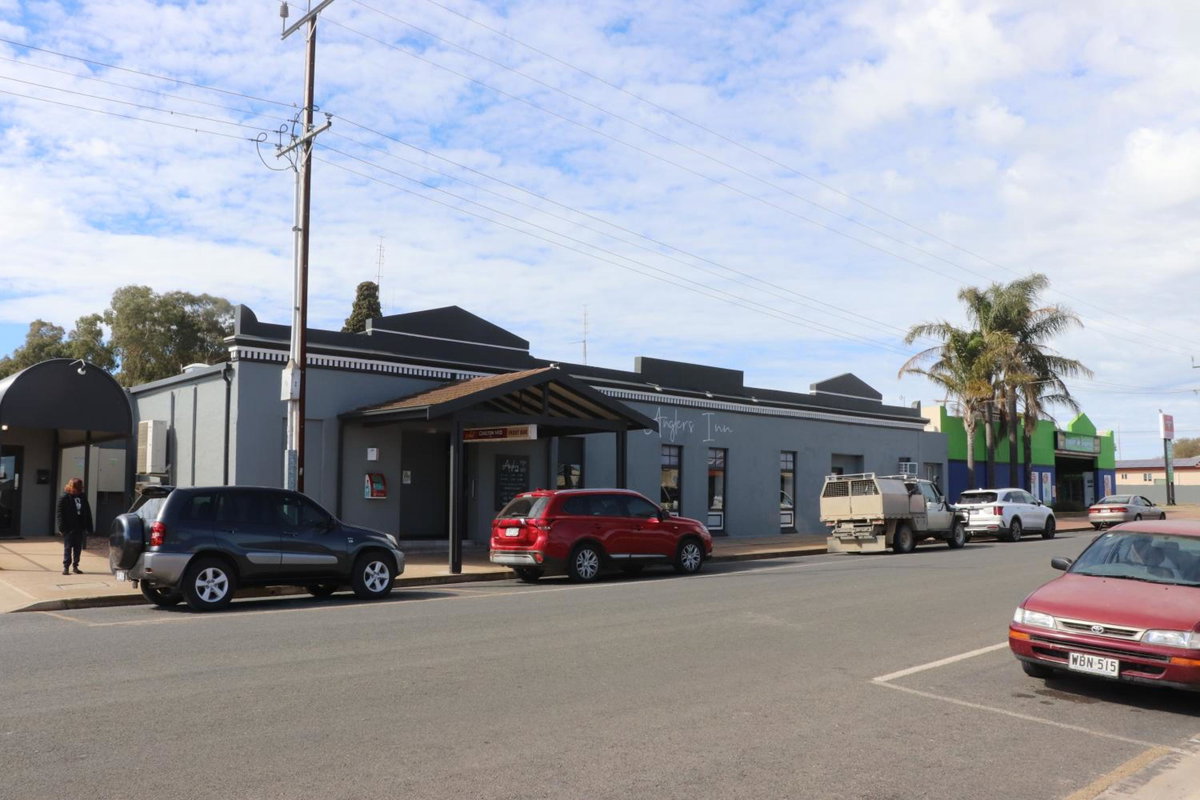 The Anglers Inn, Australia
