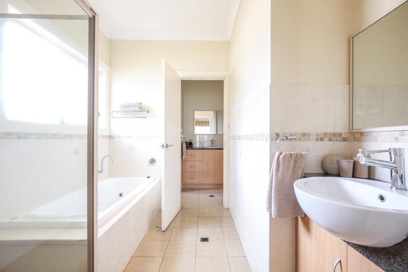 Mid City Motel, Mount Gambier, Australia