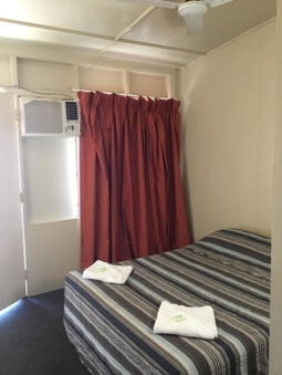 Kooyong Hotel, Mackay, Australia