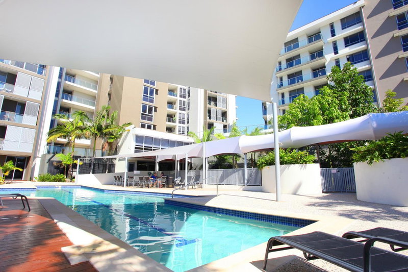 Signature Waterfront Apartments, Gold Coast, Australia