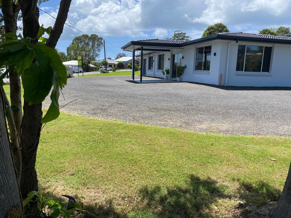 The Seaview Tavern Motel, Australia
