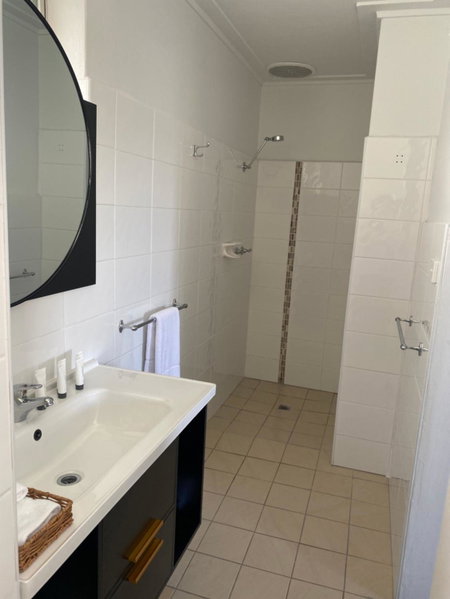 The Seaview Tavern Motel, Woolgoolga, Australia