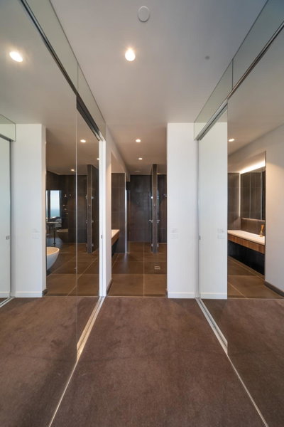 Melbourne City Apartments Panoramic Skyview Penthouse, Melbourne, Australia