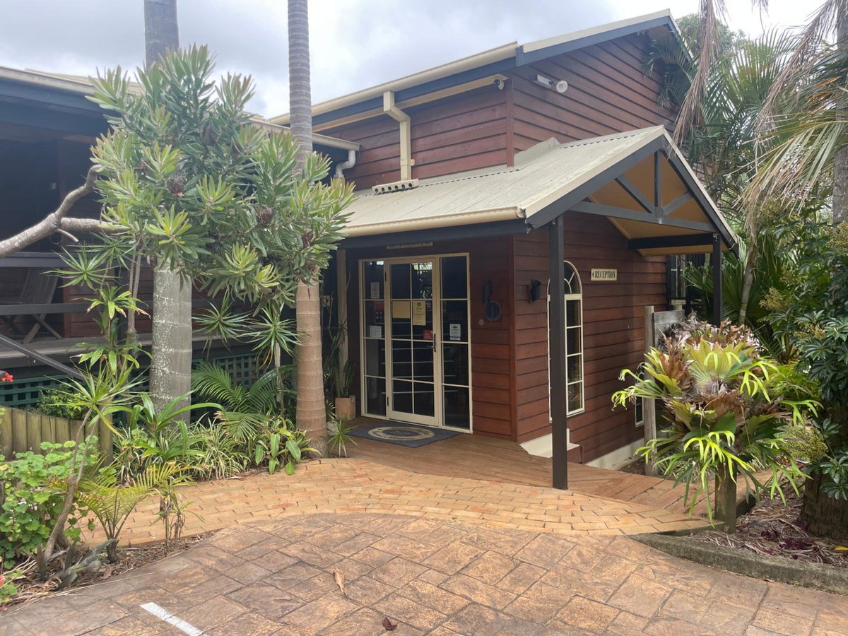 Hotel · Oasis Inn Ulladulla - Welcoming Guests 18 Years and Older, Ulladulla