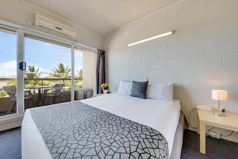 Camelot Motel Australia, Gladstone, Australia