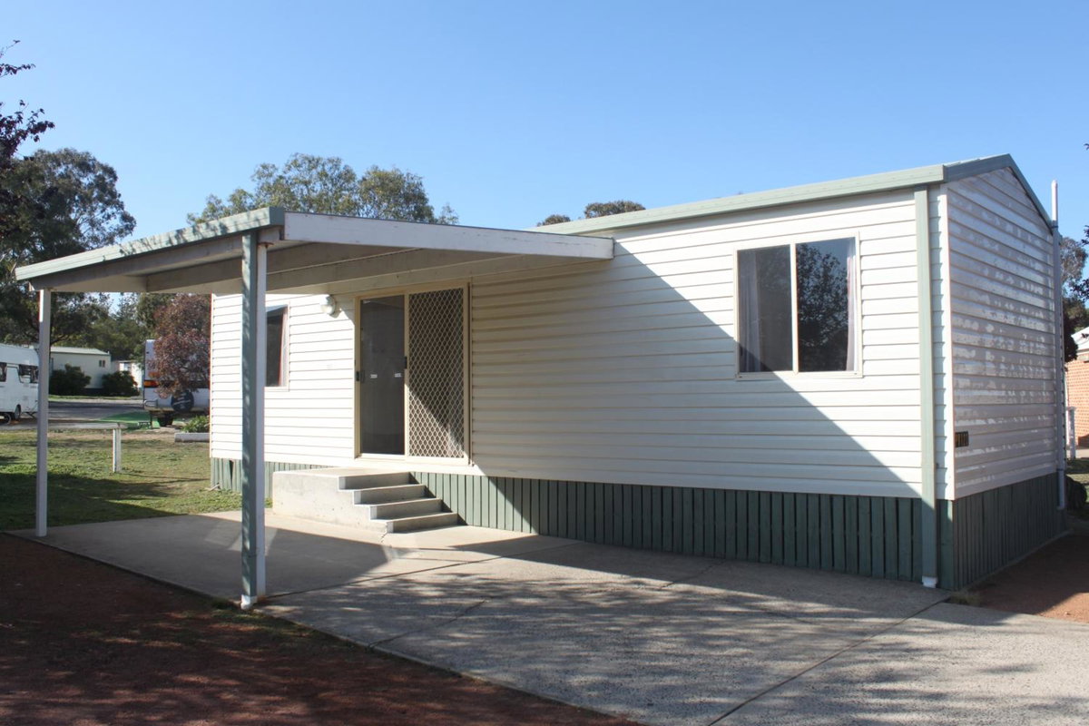 Capital Country Holiday Park, Australia