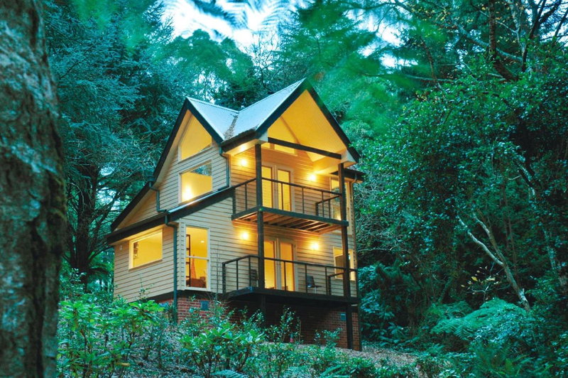 Lochiel Cottages - Dandenong Ranges Escape, Olinda, Australia