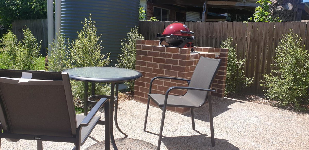 Hotel · The Bower@ Kings Cottage, Uralla