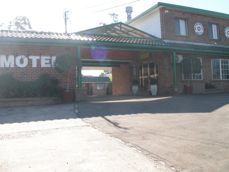 Mt Kuring-Gai Motel, Mount Kuring-Gai, Australia