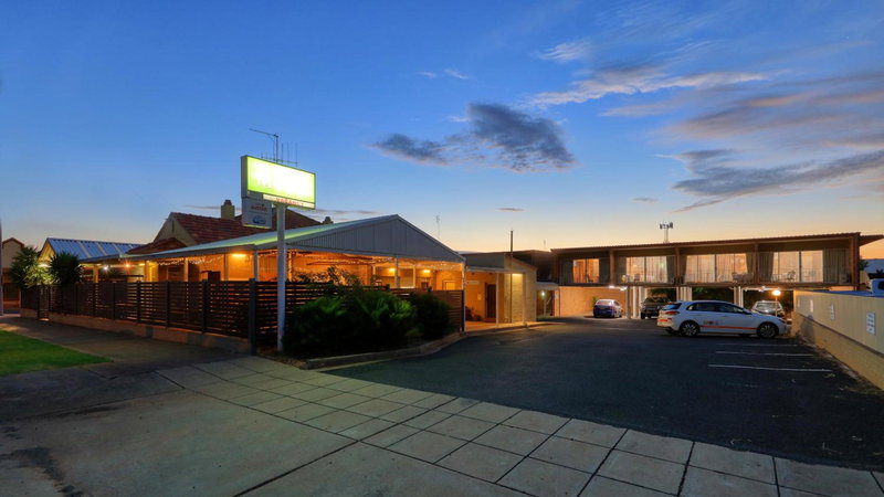 Court Street Motel, Parkes, Australia