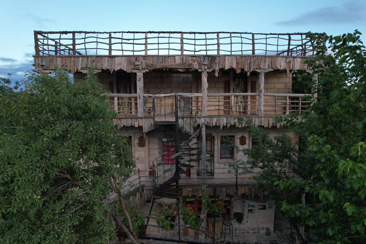 Philosophy Hotel, Turkey