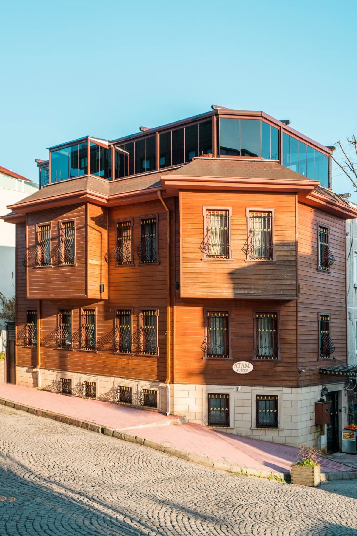 Atam Suites, Turkey