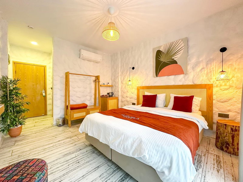 Huzurla otel, Izmir, Turkey