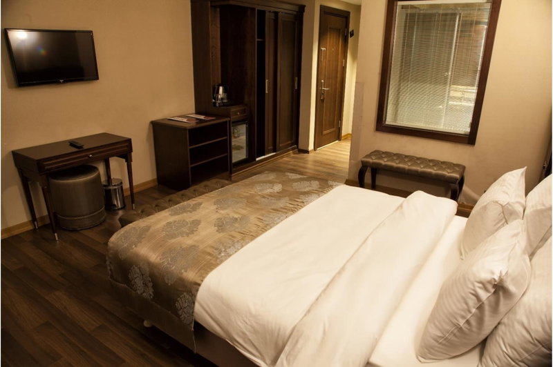 Crestium Taksim Prive & Spa, Istanbul, Turkey