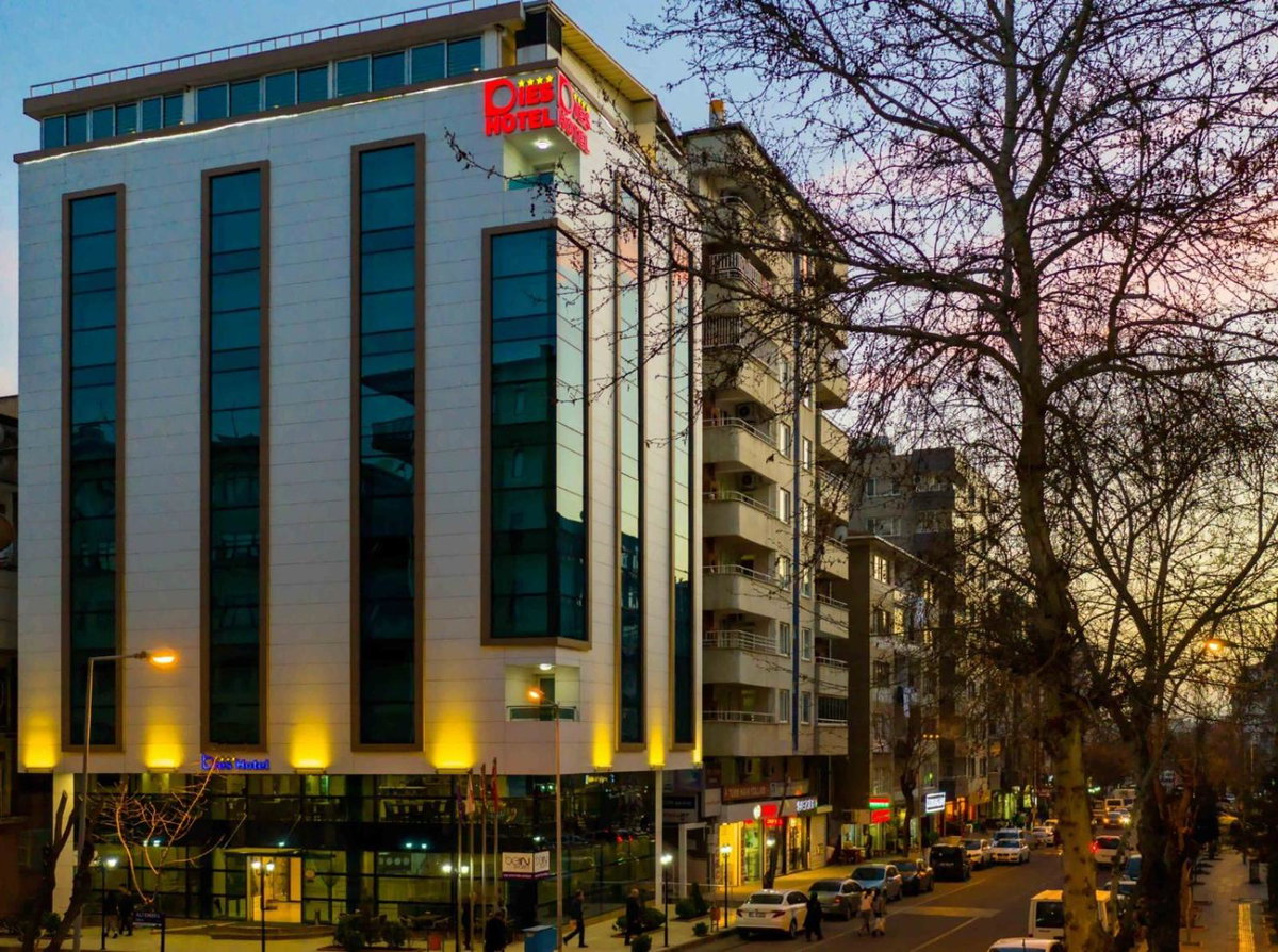 Dies Hotel, Turkey