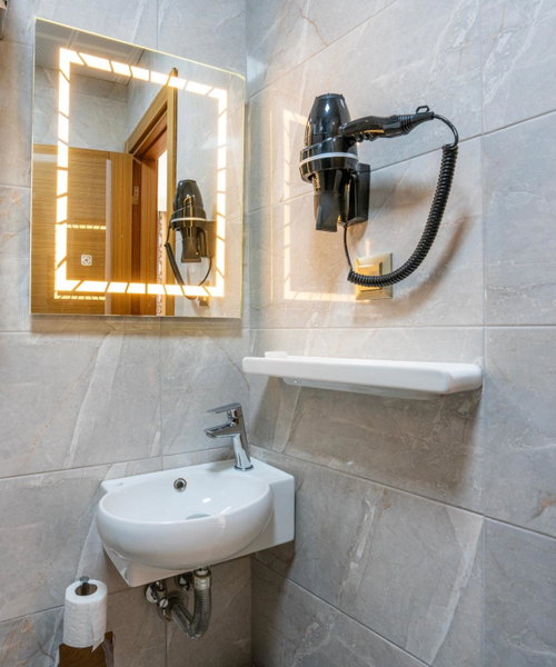 Grand Reis Hotel, Istanbul, Turkey