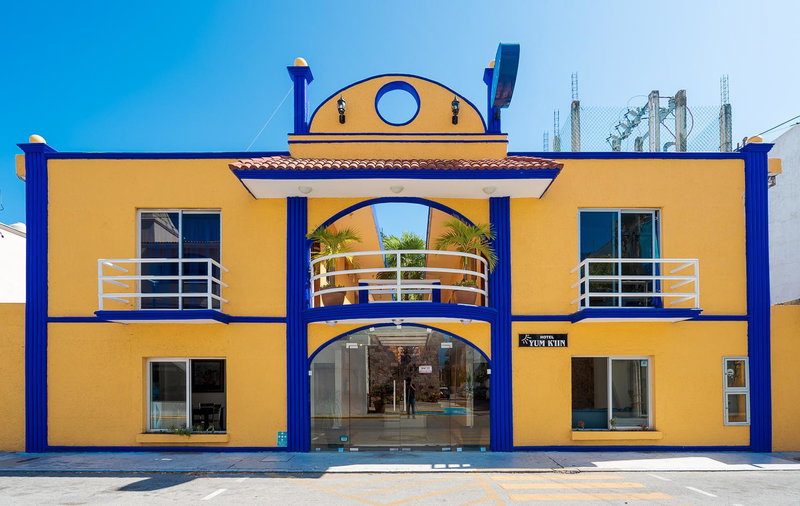 Hotel Yumkiin - Cerca Del Ferry y Terminal ADO, Playa del Carmen, Mexico