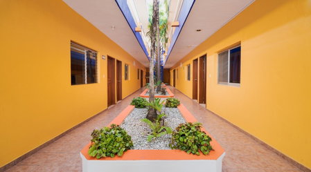 Hotel Yumkiin - Cerca Del Ferry y Terminal ADO, Playa del Carmen, Mexico