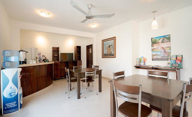 Hotel Yumkiin - Cerca Del Ferry y Terminal ADO, Playa del Carmen, Mexico