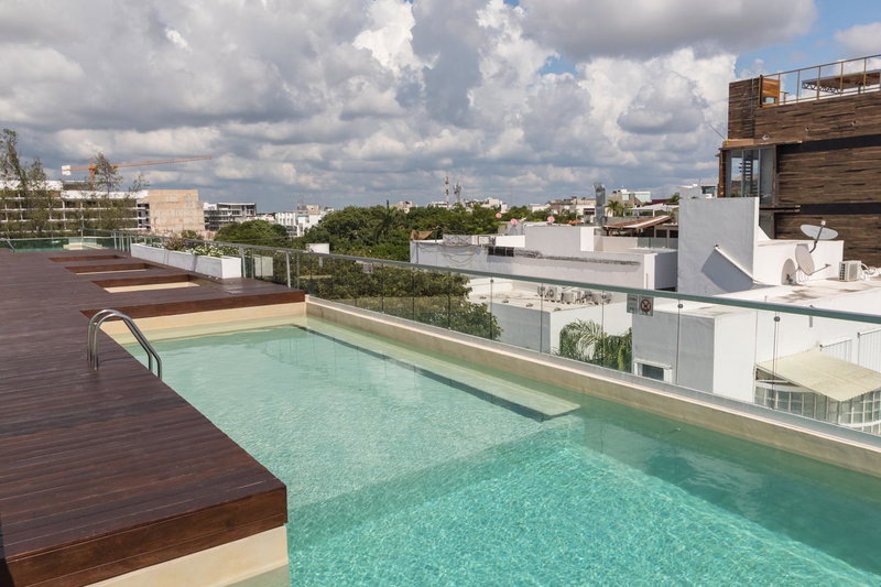 San Pedro Hotel, 5ta Avenida, Playa del Carmen, Mexico