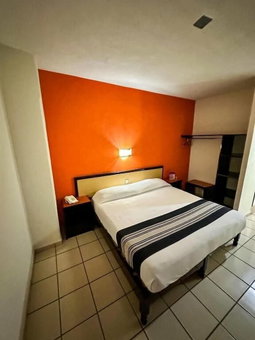 Hotel Montreal, León, Mexico