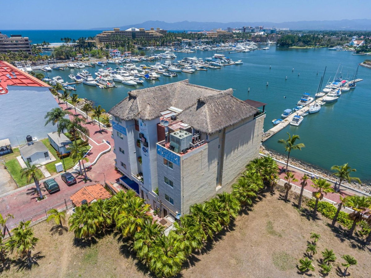 Marina Banderas Suites Hotel Boutique, Mexico