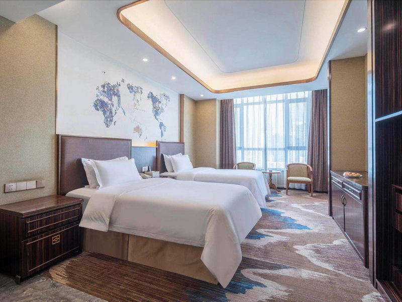Kyriad Marvelous Hotel Weihai Railway Station, Weihai, China