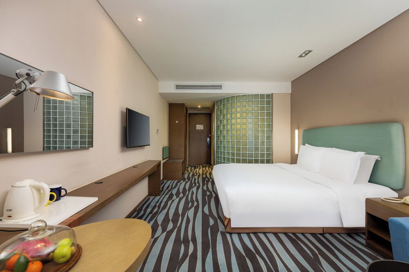 Holiday Inn Express Hangzhou Huanglong by IHG, Hangzhou, China